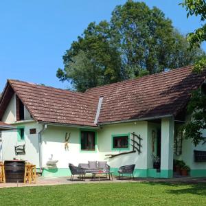 Budova, kde se prázdninový dům nachází