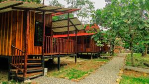 Vườn quanh EcohoteL Casa de Astilla Cabañas