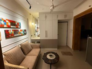 Χώρος καθιστικού στο Urban Ease Homestays