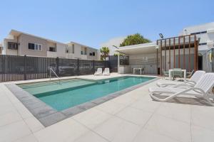 Swimmingpoolen hos eller tæt på 44 Allura Circuit