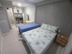 Postel nebo postele na pokoji v ubytování Quarto a 800 m da Orla