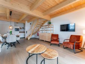 Μια τηλεόραση ή/και κέντρο ψυχαγωγίας στο Obermöschach 5A