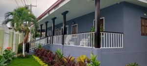 Το κτήριο όπου στεγάζεται  το bed & breakfast