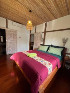 Postel nebo postele na pokoji v ubytování Little Lodge Villa