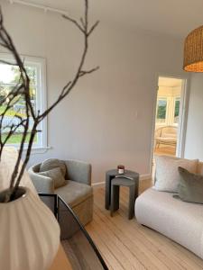 Istumisnurk majutusasutuses Elegant 1BR Retreat in the Heart of Cambridge