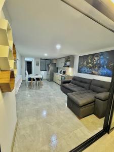 Χώρος καθιστικού στο Apartamento de Lujo con Excelente Ubicación