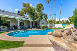 Πισίνα στο ή κοντά στο Sunny Daze in Old Town Scottsdale - Heated Pool