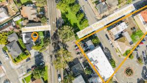 El barrio en el que está la villa o un barrio cercano