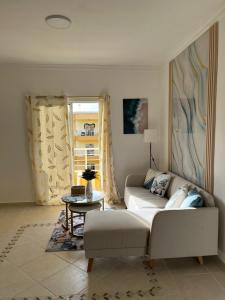 Una cama o camas en una habitación de Villa Sol Apartments Punta Canada 1 fotos más