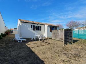 Tòa nhà nơi nhà nghỉ dưỡng tọa lạc +2 ảnh