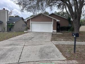 Budova, kde se prázdninový dům nachází