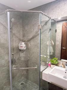 Koupelna v ubytování Zurich Homestay Vinhome Ocean Park