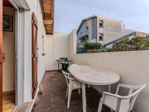 Balkón nebo terasa v ubytování Maison Centre Biscarrosse Plage - Proche Océan - Parking - 4 Pers - FR-1-521-264 + 2 fotografie