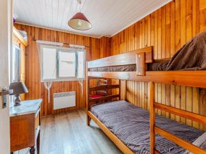 Postel nebo postele na pokoji v ubytování Maison Centre Biscarrosse Plage - Proche Océan - Parking - 4 Pers - FR-1-521-264