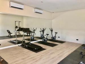 Γυμναστήριο ή/και όργανα γυμναστικής στο Sienna Living Setiabudi +14 φωτογραφίες