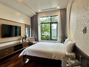 TV a/nebo společenská místnost v ubytování BB House - The beginning of peace!