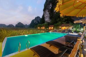 Bassein majutusasutuses Lotus Field Homestay või selle lähedal