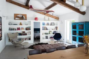 Un lugar para sentarse en Mas With Heated Pool In Luberon