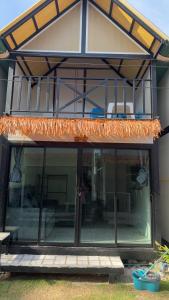 Μπαλκόνι ή βεράντα στο Lipe Baan Talay Homestay +1 φωτογραφίες