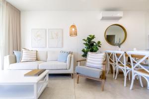 Istumisnurk majutusasutuses Bay View 2-Bedroom Apartment with BBQ