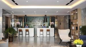 Ο χώρος του λόμπι ή της ρεσεψιόν στο Echarm Hotel Lhasa Potala Palace