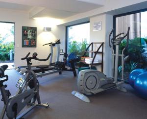 Fitness centrum a/nebo fitness zařízení v ubytování Blue Lagoon Resort Lakeside Apartment