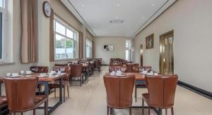 Restaurace v ubytování Vienna Hotel Shandong Qingdao Jiaodong International Airport Hai'er Avenue