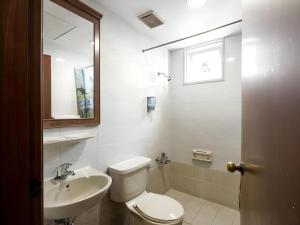 Ένα μπάνιο στο Four Chain View Hotel +148 φωτογραφίες