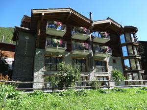Rakennus, jossa hotelli sijaitsee
