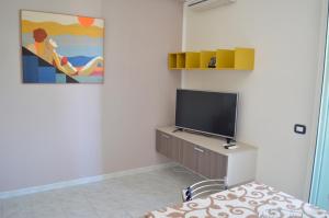 Μια τηλεόραση ή/και κέντρο ψυχαγωγίας στο Sweet House Salvina
