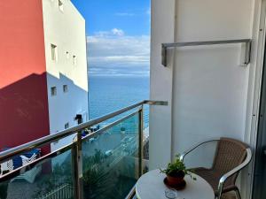 Γενική θέα στη θάλασσα ή θέα στη θάλασσα από  αυτό το διαμέρισμα