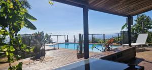 Πισίνα στο ή κοντά στο Ti coin fleuri