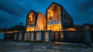 Clădirea în care este situat/ăvila