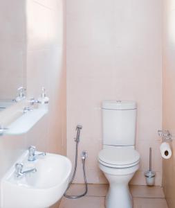 Vannituba majutusasutuses Home Very Close To CBD