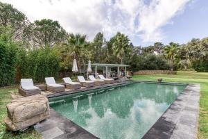 Bassein majutusasutuses Bungalow Bali või selle lähedal