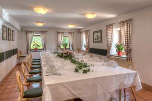 Foto dalla galleria di Hotel Gasthof Der Jägerwirt a Bergheim