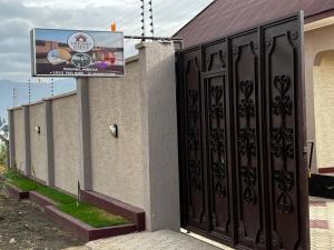 Το κτήριο όπου στεγάζεται  το καταφύγιο