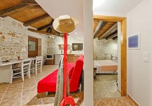 TV a/nebo společenská místnost v ubytování Villa Poseidon Suite + 17 fotografií