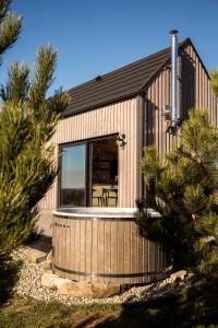 Το κτήριο όπου στεγάζεται  η παραθεριστική κατοικία