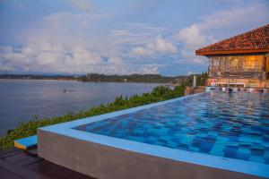 Bassein majutusasutuses Malima Weligambay Villas või selle lähedal