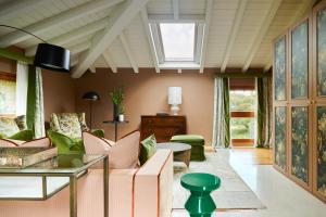 Χώρος καθιστικού στο L'Albereta Relais & Chateaux