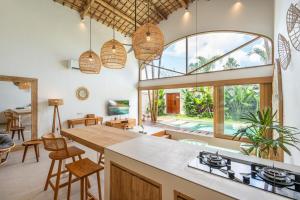 Φωτογραφία από το άλμπουμ του Louisa - 2BR Private Pool Villa in Kerobokan σε Kerobokan