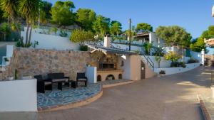 Το κτήριο όπου στεγάζεται  η βίλα