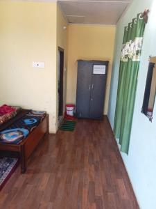 Imagen de la galería de Green Wings Homestay Gumbadara By StayApart, en Lava 2 fotos más