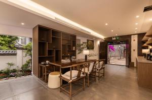 Galería fotográfica de 松枫三墅丨花园庭院丨丽江古城木府店 en Lijiang