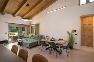 Χώρος καθιστικού στο Villa JOY