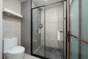 Φωτογραφία από το άλμπουμ του Ward Smart Hotel Jinan Yaogu Weizhen Business Port Branch 