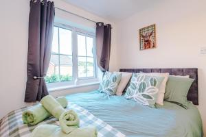 Postel nebo postele na pokoji v ubytování Long Term Stay 3 Bed 1 Bath & Parking Shropshire