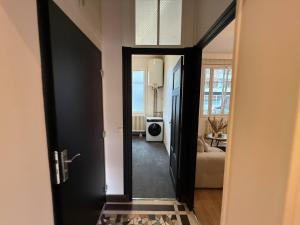 Ένα μπάνιο στο L'Élégance – Cosy & Chill