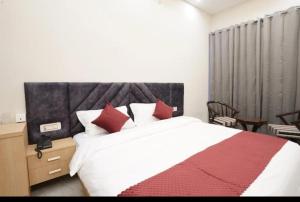 Φωτογραφία από το άλμπουμ του Su Casa Banquets and Hotel σε Jhājra